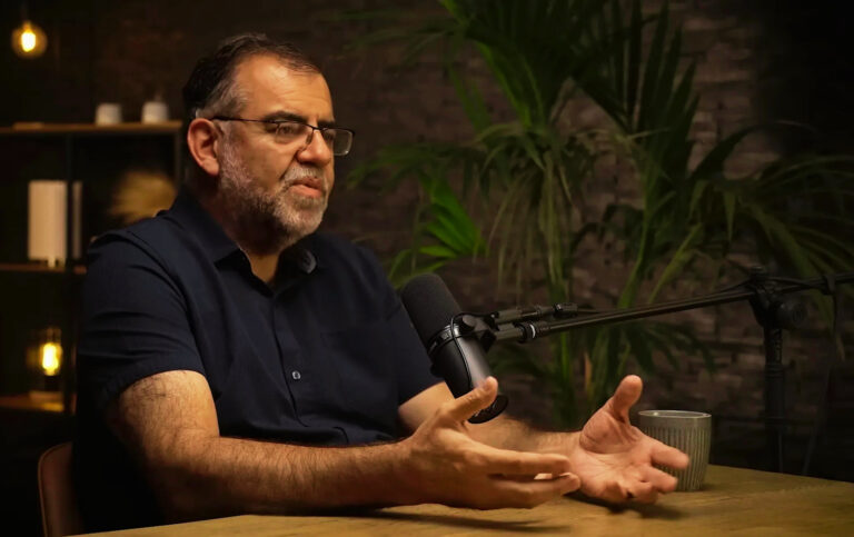 Charla Ricardo Baeza-Yates